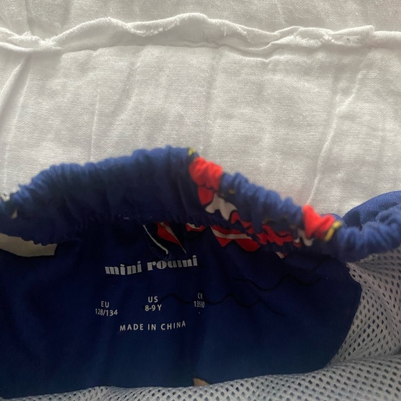 Bathing suit - Picture 3 of 3